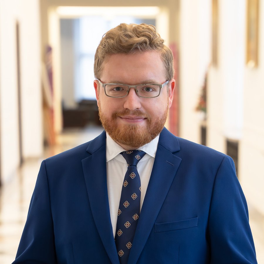 dr Dariusz Standerski