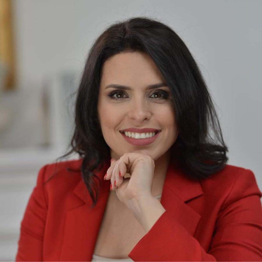 dr Elena Pawęta